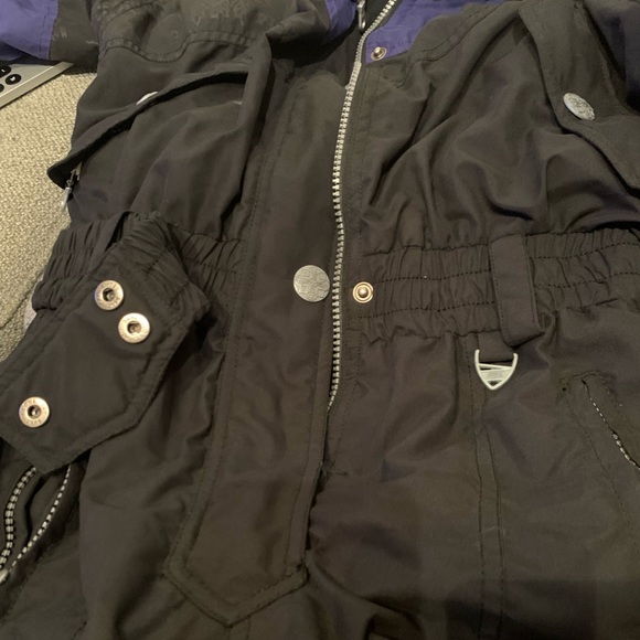 Snow/Ski Jumpsuit - Picture 9 of 12